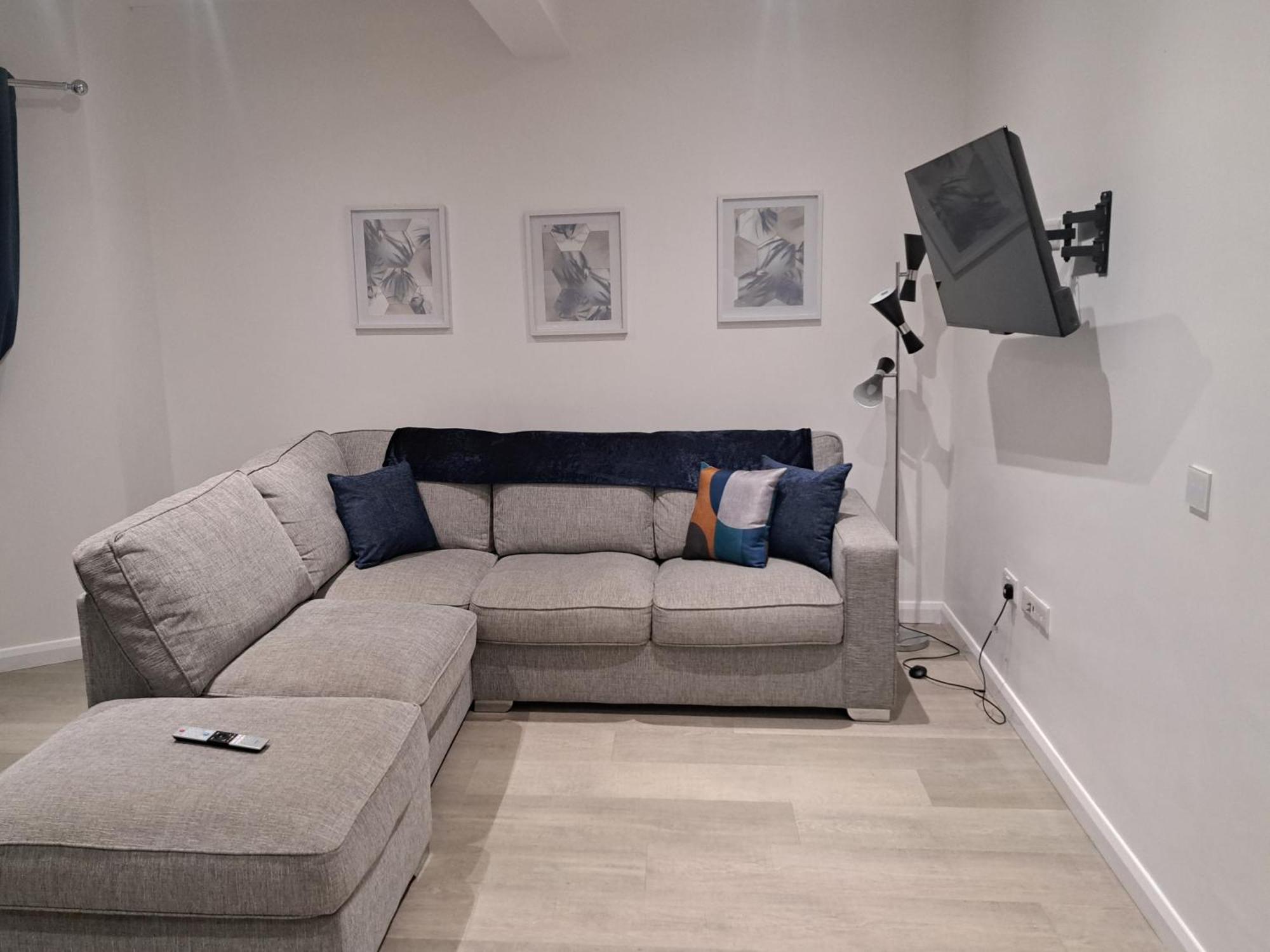 פורטראש Modern Apartment With Sea Views מראה חיצוני תמונה